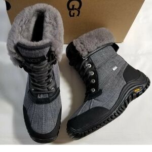 UGG Australia Adirondack Women's Charcoal and Black Winter Boots